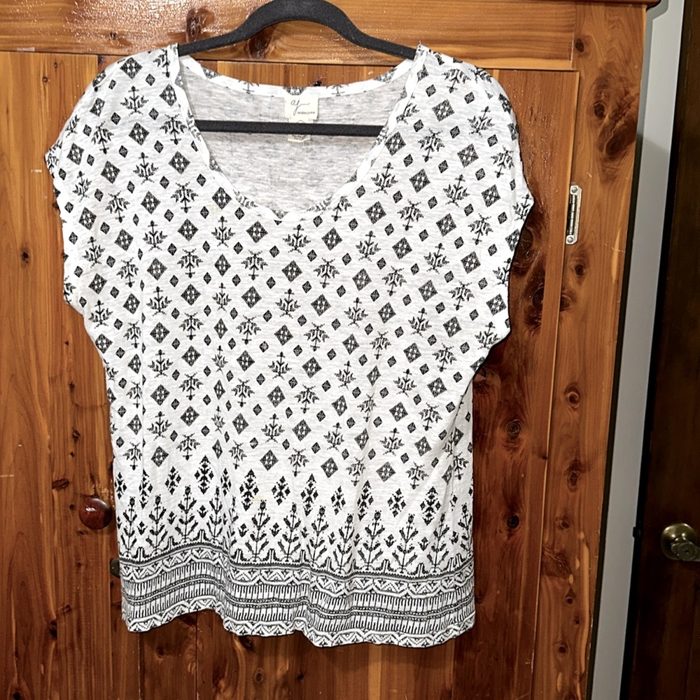 Andrea Jovine Linen Top Medium